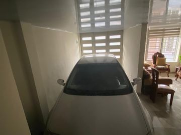 casa en venta en barrio granada. Cod V408433