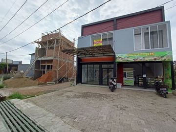 Rumah Baru 2 lantai di Cimahi Dekat SMAN 1 Ngamprah