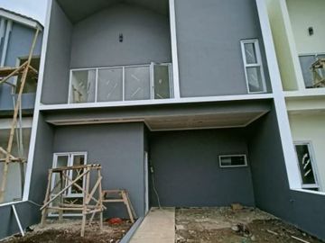 Rumah Baru 2 lantai di Cimahi Dekat SMAN 1 Ngamprah