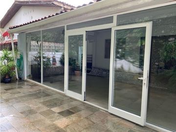Venta de duplex en La Alameda GTA