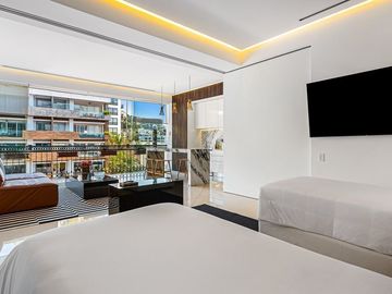 Pier 57 Unit 508