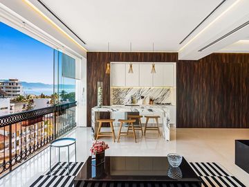 Pier 57 Unit 508