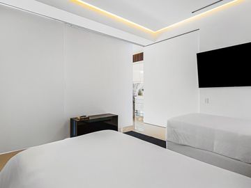 Pier 57 Unit 508
