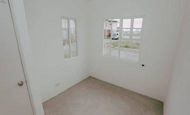 HOUSE AND LOT MIA FOR SALE