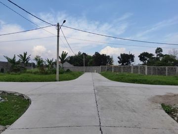 rumah baru 2 lantai modern bagus Batununggal Bandung