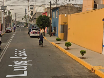 Remate Bancario Casa en Luis Jasso, Col. Santa Martha Acatitla, Iztapalapa