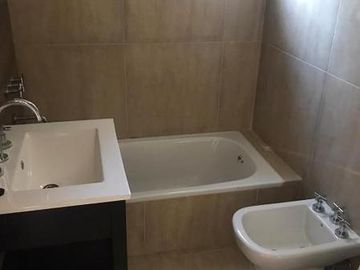 DEPARTAMENTO EN VENTA  2 AMBIENTES - QUILMES