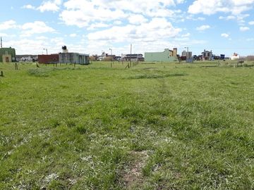 LATORRE PROP. VENDE 2 LOTES JUNTOS A 100 METROS DEL MAR,  B° CAMET NORTE -SANTA CLARA DEL MAR