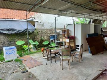 Rumah dan kontrakan 2 pintu di Srengseng Sawah Jak Sel