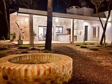 CASA en VENTA en PASO de la PATRIA-Corrientes-Arg.