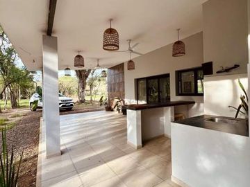 CASA en VENTA en PASO de la PATRIA-Corrientes-Arg.