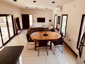CASA en VENTA en PASO de la PATRIA-Corrientes-Arg.