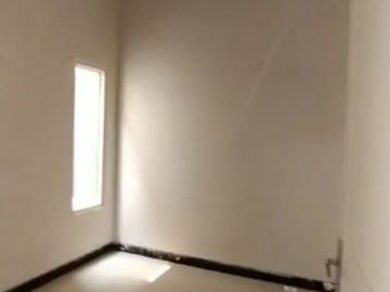 Rumah Baruu Gununganyar.. 660 jt Shm 2lt