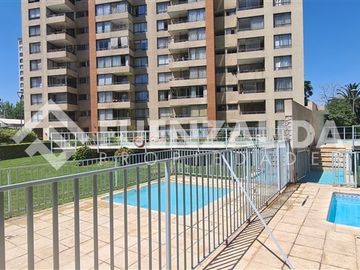 Departamento en venta de 1D/1B + EST + BOD Metro San Miguel