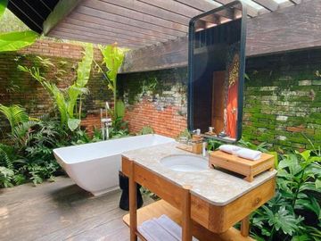 VILLA UNDER 3M PLUS SWIMMING POOL DI UBUD BALI