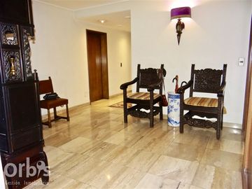 Departamento en Venta en Vitacura / Bartolome De Las casas