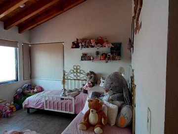 CASA EN VENTA EN CORREGIDORA BALVANERA QUERETARO CON DOBLE SEGURIDAD