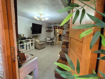 Vendo Casa ampliada condominio Los Ciruelos PUENTE ALTO