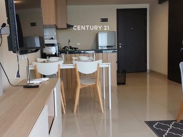 Apartemen Orange County Tower Irvine 2BR Furnished Murah