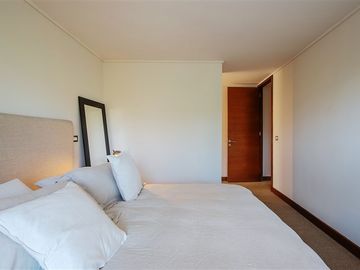 Exquisito y luminoso dpto amoblado 3 dorms Gerónimo Alderete