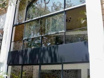 Espectacular residencia remodelada al 100% acabados de lujo.