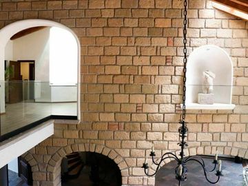 Espectacular residencia remodelada al 100% acabados de lujo.