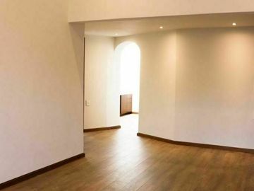 Espectacular residencia remodelada al 100% acabados de lujo.