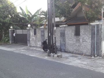 Rumah proses bangun jl Palagan km 7 Lempongsari Sariharjo Sleman Yogyakarta