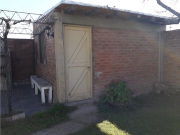 VENDO CASA  EN PERDRIEL LUJAN DE CUYO
