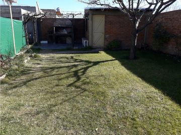 VENDO CASA  EN PERDRIEL LUJAN DE CUYO
