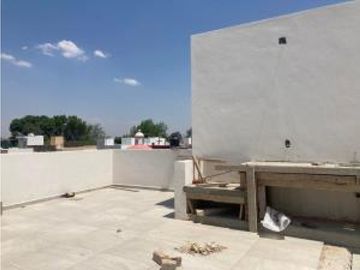 CASA EN VENTA EN SAN JUAN DEL RIO QUERETARO