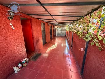 Casa 3D 5 Min Metro Las Mercedes Ampliada y Regularizada