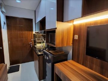 SEWA Apartemen Capitol Park Residence STUDIO furnish cozy lantai 19