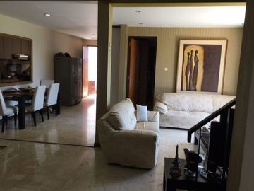 RUMAH LUX MINIMALIS MODERN SETIABUDI REGENCY BANDUNG UTARA