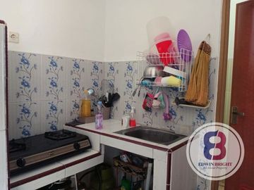 Dijual Rumah Cantik Terawat Siap Huni Furnished di Cipadu Tangerang Kota