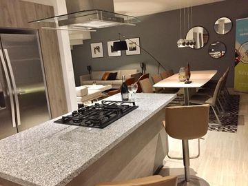 CASA EN VENTA EN ESQUINA LOMAS DE ANGELOPOLIS PARQUE QUINTANA ROO