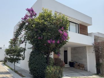 CASA EN VENTA EN ESQUINA LOMAS DE ANGELOPOLIS PARQUE QUINTANA ROO