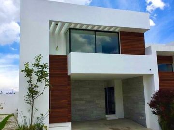 CASA EN VENTA EN ESQUINA LOMAS DE ANGELOPOLIS PARQUE QUINTANA ROO