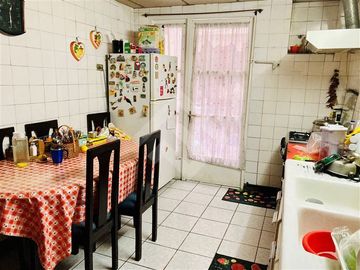 Casa en Venta en Av República / Blanco Encalada