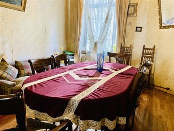 Casa en Venta en Av República / Blanco Encalada