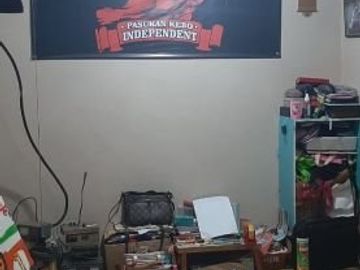 RUMAH KEDUA PEKAYON SIAP HUNI TANAH LUAS BEBAS BANJIR