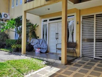Rumah Cantik di Gunung Batu Pasteur Dekat Maranatha