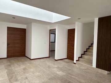 Casa Habitación en Venta, Galaxia San Ángel 5