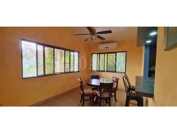 Oportunidad! Se vende Acogedora Casa en Altos del Maria