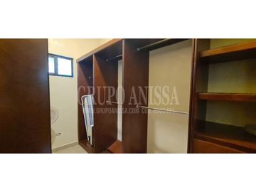Oportunidad! Se vende Acogedora Casa en Altos del Maria