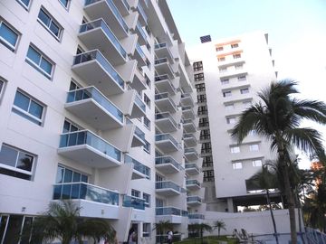 Oportunidad se vende excelente penthouse en torre santa maria