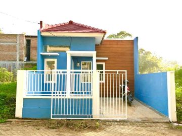 Dijual Rumah Baru dekat Pabrik Emba Pandanlandung Malang