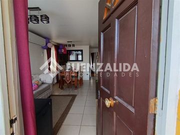 Casa en arriendo de 3 dorm, Ciudad del Sol, Puente Alto ec