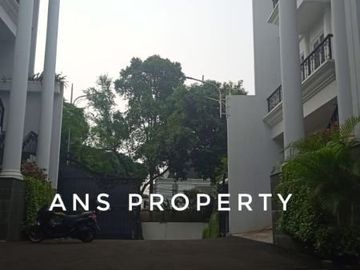 Rumah clasic murah siap huni bebas banjiri di cilandak