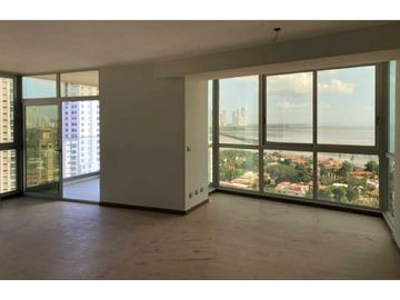 SE VENDE APARTAMENTO EN COCO DEL MAR 120 MTS VISTA A LA PLAYA